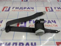 Ремень безопасности задний левый Toyota Corolla (E180) 7337002150.