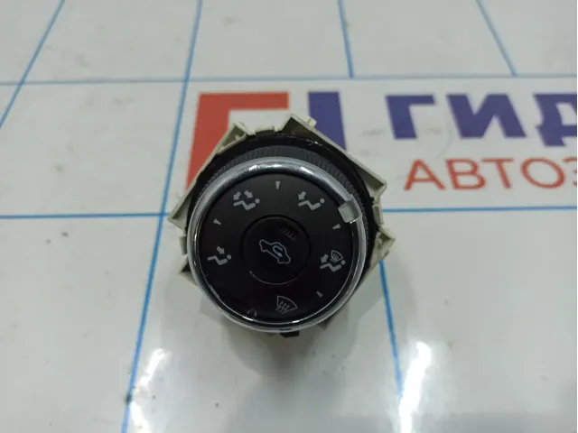 Переключатель отопителя Toyota Corolla (E180) 55902-42160.
