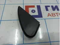 Накладка переднего крыла левого Toyota Corolla (E180) 60118-02140.