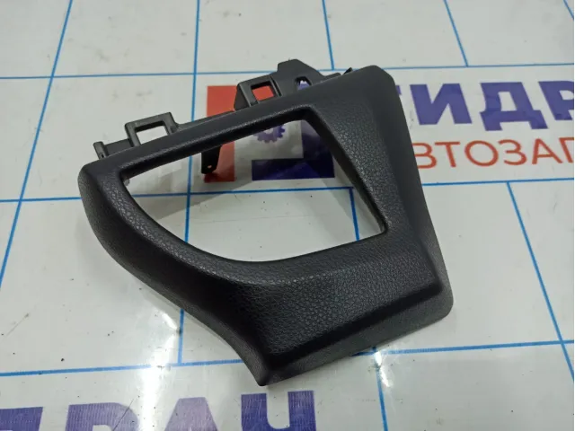 Накладка декоративная на торпедо левая Toyota Corolla (E180) 55404-02360-C0. Под дефлектор.