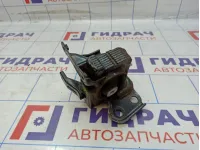 Опора КПП Toyota Corolla (E180) 12372-0T270.