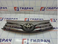 Решетка радиатора Toyota Corolla (E180) 53111-02790.