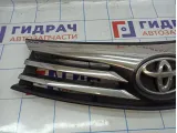 Решетка радиатора Toyota Corolla (E180) 53111-02790.