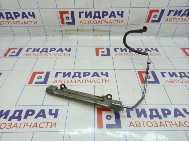 Рейка топливная (рампа) Toyota Corolla (E180) 23814-37051.