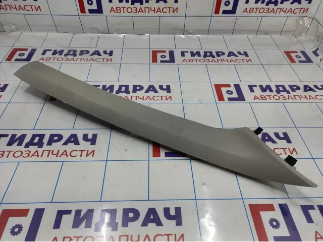 Обшивка стойки передней правой Toyota Corolla E18 6221002150B0.