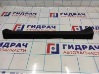 Накладка на порог (внутренняя) правая Toyota Corolla E18 6791302260.