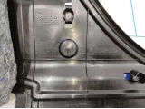 Накладка (кузов внутри) Toyota Corolla E18 5560702080.