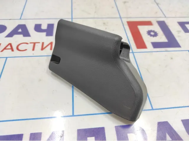 Заглушка крепления сиденья Toyota Corolla E18 7215802250.