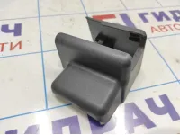 Заглушка крепления сиденья Toyota Corolla E18 7213802240.