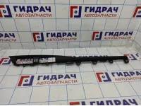 Накладка на торпедо центральная Toyota Corolla E18 5541202470.