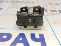 Кнопка антипробуксовочной системы Toyota Corolla E18 8497002130.
