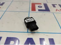 Датчик AIR BAG передний Toyota Corolla E18 8983102130.