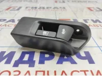 Ручка открывания лючка бензобака Toyota Corolla E18 6460602130. С ручкой откр.багажника.