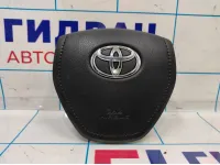 Подушка безопасности в рулевое колесо Toyota Corolla E18 4513042210C0.