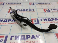 Педаль тормоза Toyota Corolla E18 4710102450.