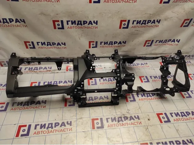 Торпедо Toyota Corolla E18 5530302370. Нижняя часть.