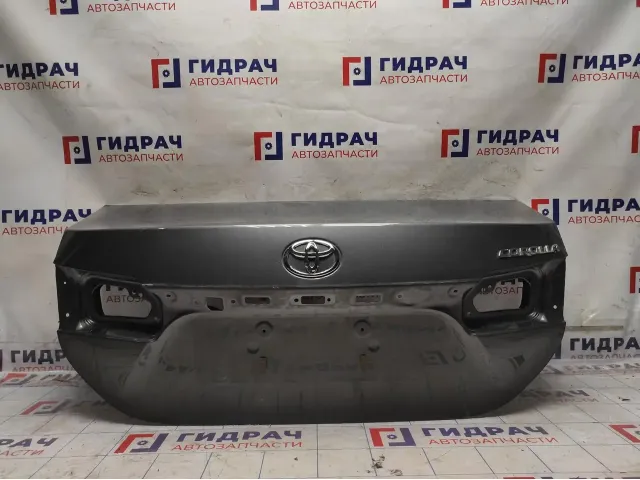 Крышка багажника Toyota Corolla E18 6440102A41.