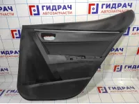 Обшивка двери задней правой Toyota Corolla E18 6763002R8028.
