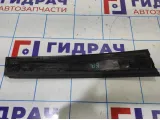 Накладка двери задней правой Toyota Corolla E18 .