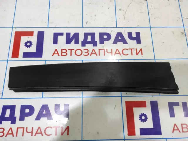 Накладка двери задней левой Toyota Corolla E18 .