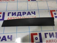 Накладка двери передней правой Toyota Corolla E18 .