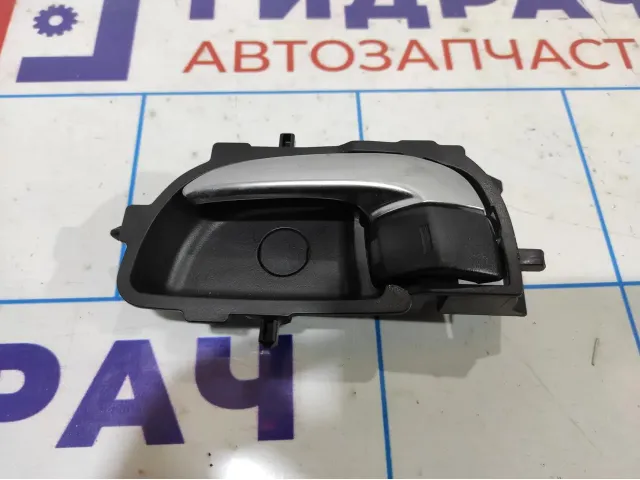 Ручка двери внутренняя левая Toyota Corolla E18 6920602300C2.