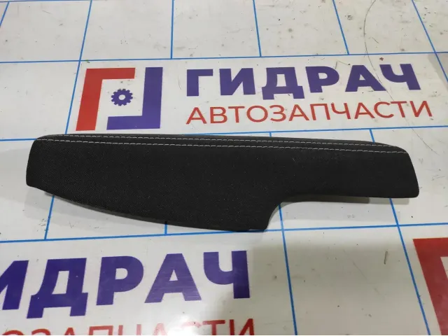 Подлокотник двери задней правой Toyota Corolla E18 7425002250C9.