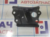 Кронштейн передней балки Toyota Corolla E18 5225612010. Левый.