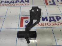 Трубка системы охлаждения Toyota Corolla E18 165770T020. Тройник.