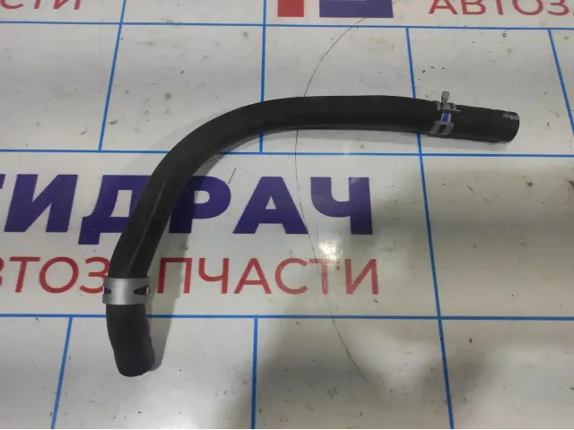 Патрубок Toyota Corolla E18 162810T050. От тройника на фланец радиатора.