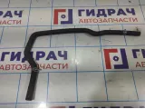 Патрубок Toyota Corolla E18 162640Y030. На расширительный бачок.