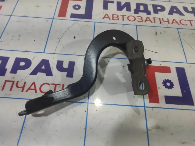 Петля капота правая Toyota Corolla E18 5341002330.