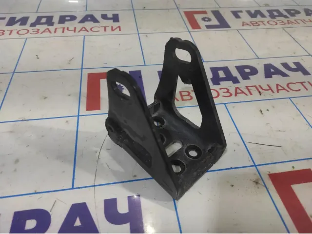 Кронштейн двигателя передний Toyota Corolla E18 123110T340.
