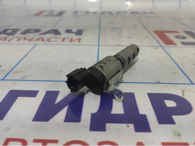 Клапан электромагн. изменения фаз ГРМ Toyota Corolla E18 1533037010. Впуск.