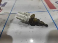 Датчик температуры Toyota Corolla E18 8942233030.