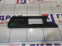 Брызговик передний правый Toyota Corolla E18 .