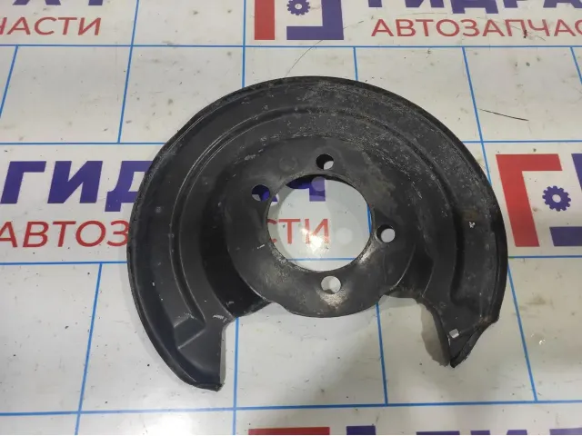 Пыльник тормозного диска Toyota Corolla E18 47882-02120.