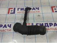 Патрубок воздушного фильтра Toyota Corolla E18 178800D230.