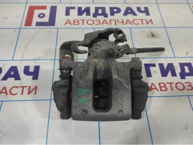 Суппорт тормозной задний правый Toyota Corolla E18 4783002101.