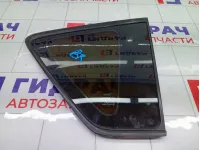Стекло кузовное глухое (форточка) заднее правое Toyota Corolla Verso 627100F010