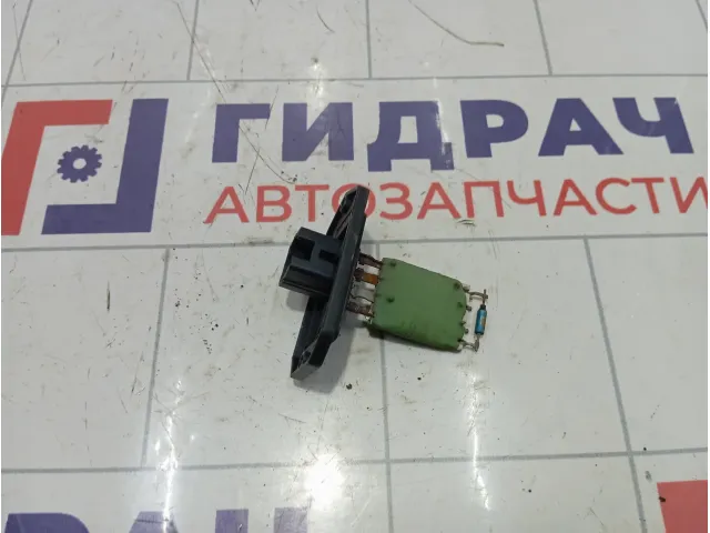 Резистор отопителя Toyota Corolla Verso 8713802040