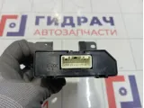 Блок электронный Toyota Corolla Verso 886500F070