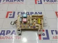 Блок предохранителей Toyota Corolla Verso 892210F010