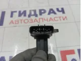 Датчик массового расхода воздуха Toyota Corolla Verso 222040J010