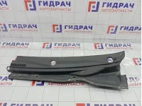 Решетка под лобовое стекло (Жабо) левая Toyota Corolla Verso 557090F020