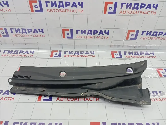Решетка под лобовое стекло (Жабо) левая Toyota Corolla Verso 557090F020