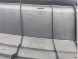 Решетка под лобовое стекло (Жабо) левая Toyota Corolla Verso 557090F020