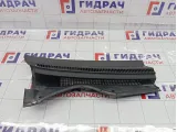 Решетка под лобовое стекло (Жабо) правая Toyota Corolla Verso 557080F020
