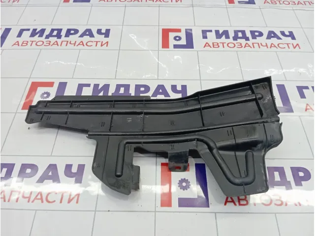 Воздуховод радиатора левый Toyota Corolla Verso 532860F030