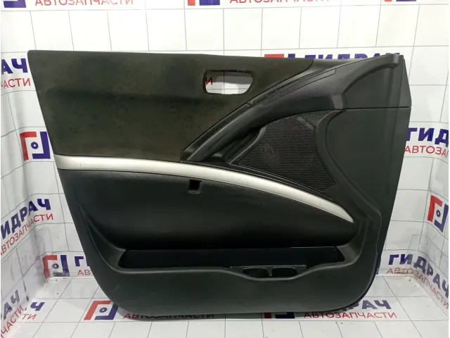 Обшивка двери передней левой Toyota Corolla Verso (AR10) 67620-0F020-B0